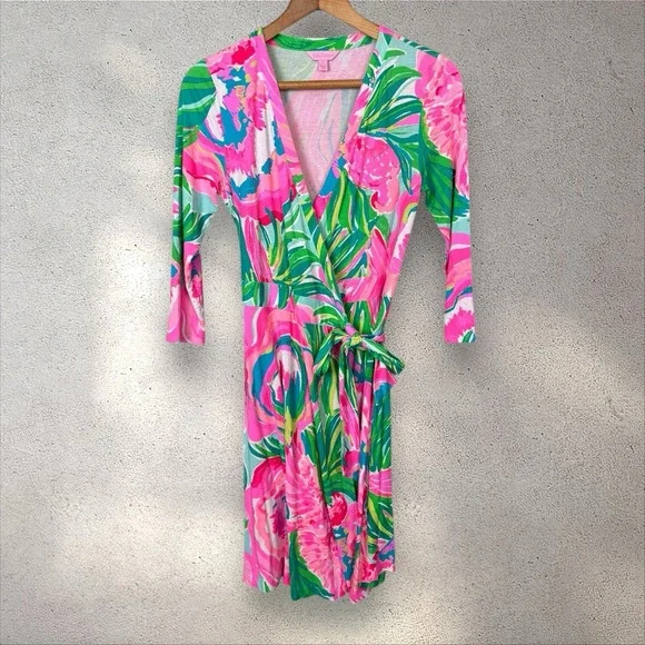 Lilly Pulitzer Emilia Wrap Dress Paradise Bound Beach Stretch Floral Sz S - Picture 2 of 7